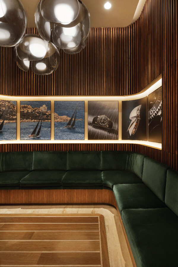 Diseno-de-interiores-Boutique-Rolex-Puerto-Banus-Diseno-de-interiores-de-lujo10
