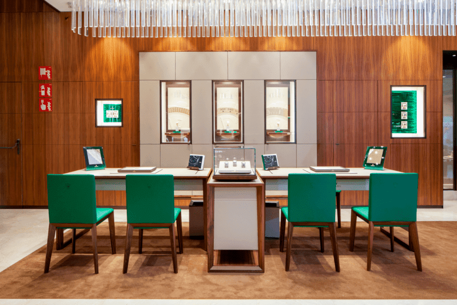 Rolex-Rabat-Madrid-Proyecto-diseno-de-interiores-Retail-Ujo-and-Partners-10_Mesa-de-trabajo-1-1-6
