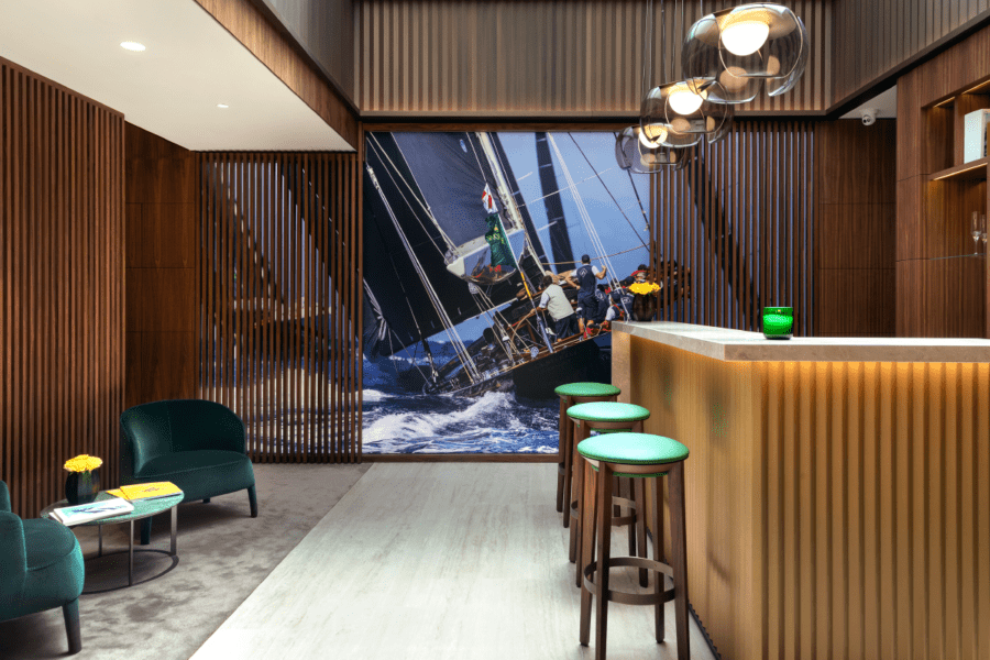 Rolex-Red-House-Gilbraltar-Proyecto-diseno-de-interiores-Retail-Ujo-and-Partners-02