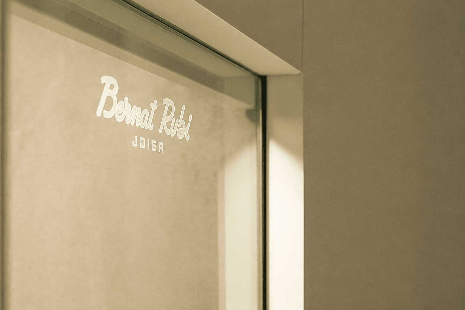 bernat-rubi-illadiagonal-retail-3