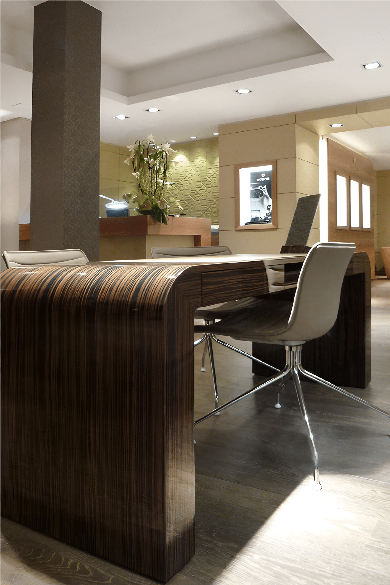 Duran Valencia Proyecto-diseño-de-interiores-Retail-Ujo-and-Partners_Mesa-de-trabajo-06-Picsart-AiImageEnhancer