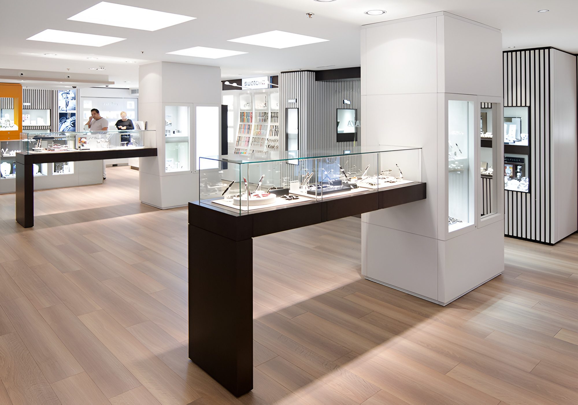 maya-laspalmas-joyeria-mostrador