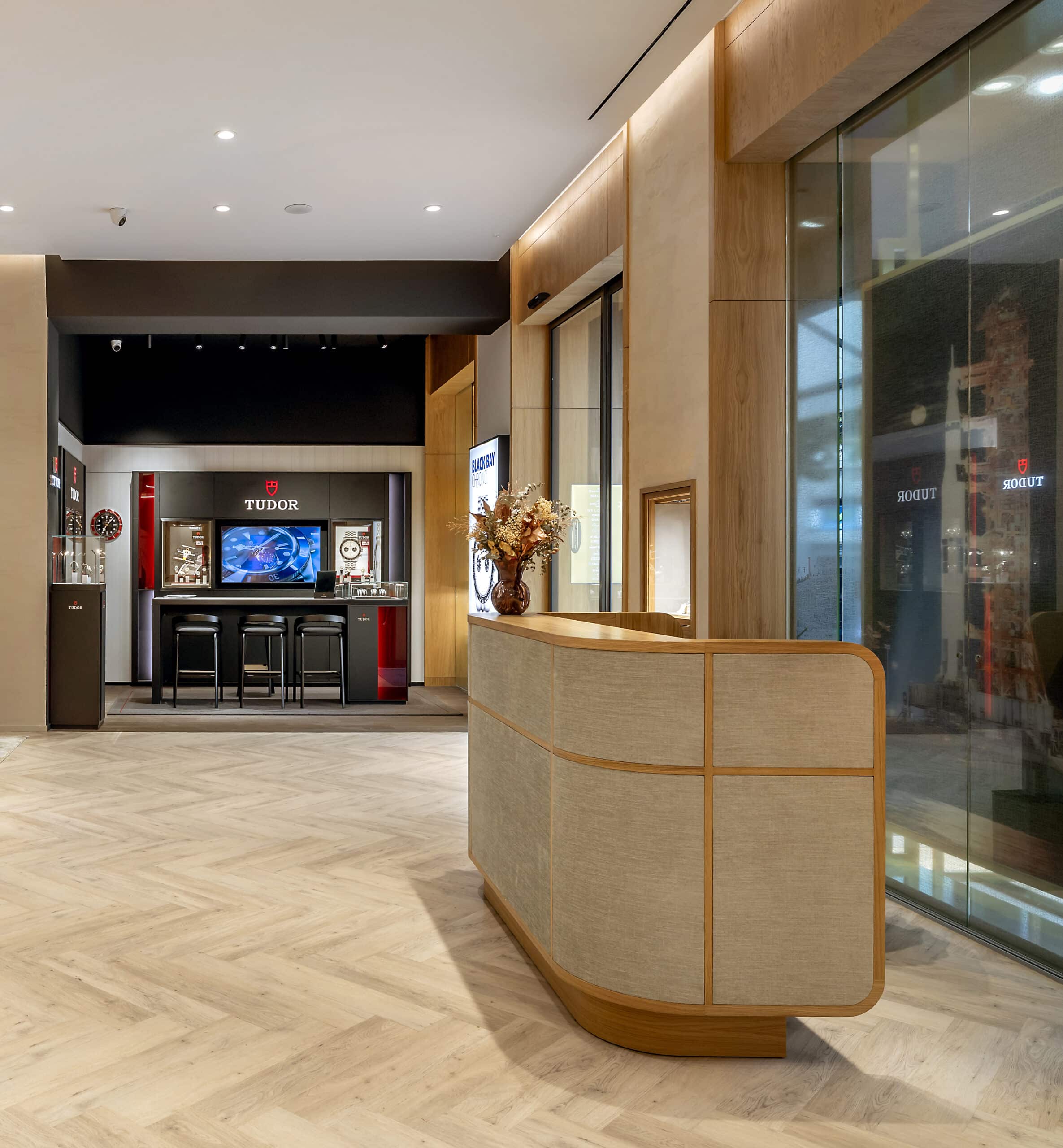 tudor-boutique-ceuta-1