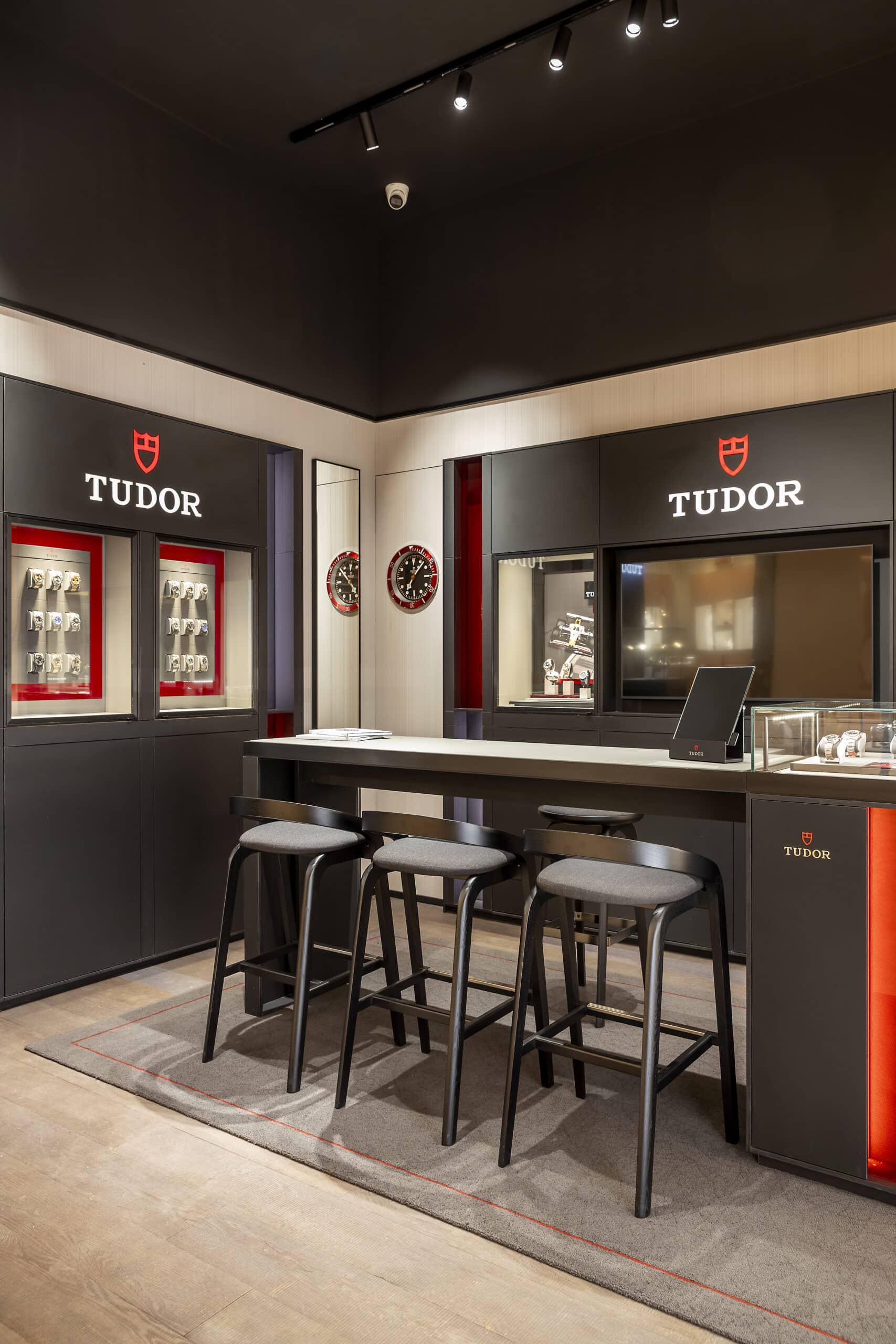 tudor-boutique-ceuta-4